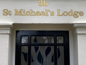 House Names and Numbers Sign Writing